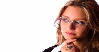 Image credit /  www.123rf.com photo_2679794_business-woman-wear-glasses-and-looking-away.html / j0sefino / 123RF Stock Photo